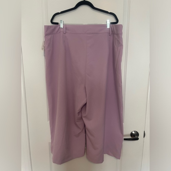 PRETTY LITTLE THING plus size lavender wide leg pants! - Picture 2 of 13